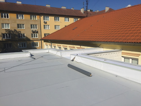 Plochá strecha, MŠ Jarná, Košice