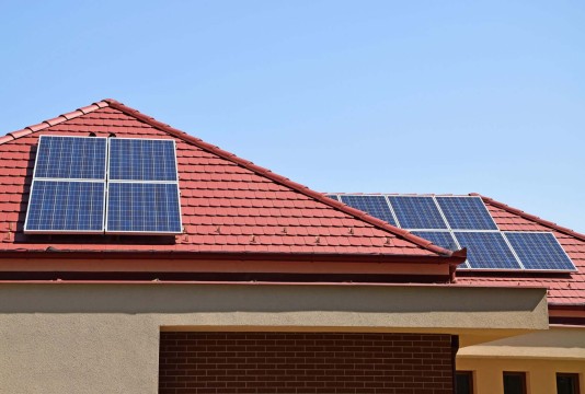 1709502774_73_47747831-solar-panels-on-the-roof.jpg